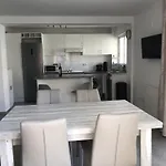 Casa De Feliz شقة